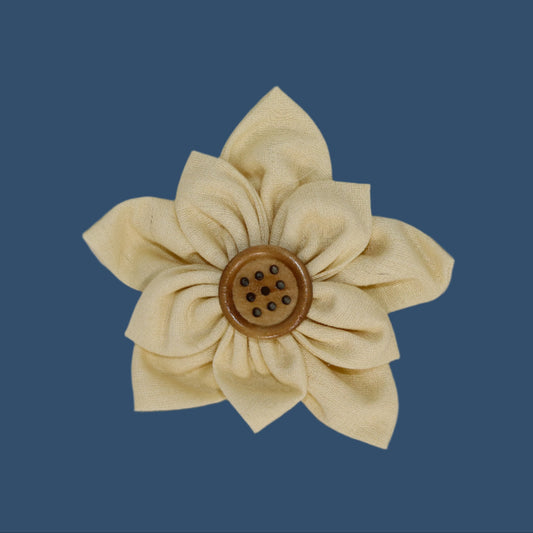 Sunbeam Petal Hair Clip – Pale Yellow Fabric with Wooden Button Center