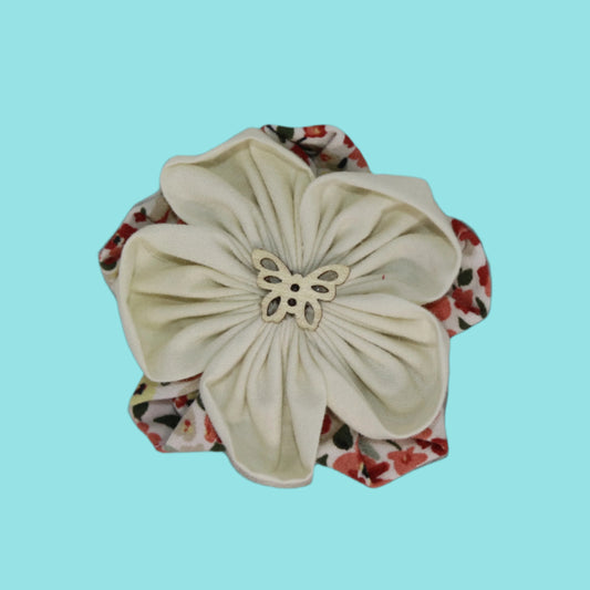 Butterfly Meadow Bloom Clip – Cream Petals with Red Floral Backing & Wooden Accent
